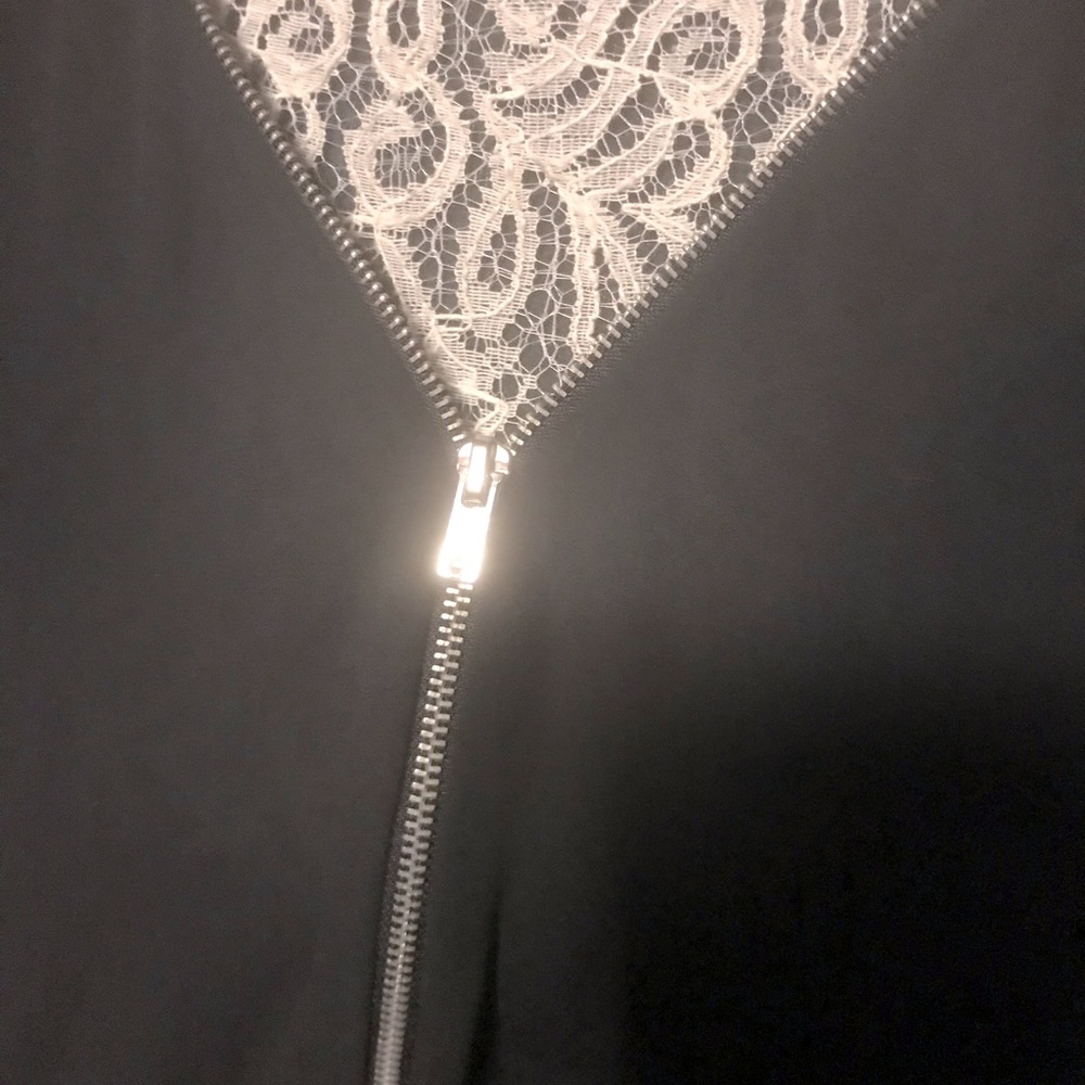 Forever 21 zipper front shirt